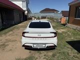 Hyundai Sonata 2022 года за 12 100 000 тг. в Кокшетау – фото 2