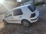 Volkswagen Golf 2001 года за 2 156 323 тг. в Шымкент – фото 2