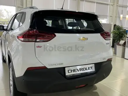 Chevrolet Tracker 2025 года за 10 240 000 тг. в Шымкент – фото 2