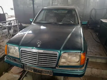 Mercedes-Benz E 250 1994 года за 490 000 тг. в Астана – фото 11