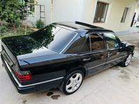 Mercedes-Benz E 200 1992 года за 1 550 000 тг. в Шымкент