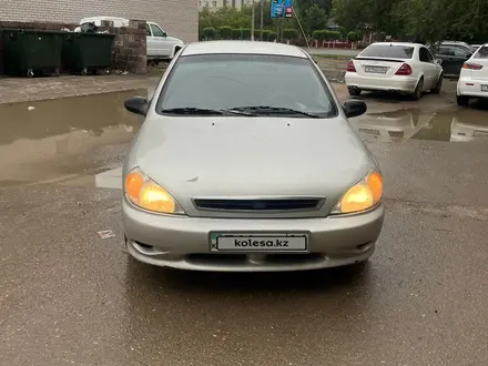 Kia Rio 2001 года за 2 300 000 тг. в Актобе – фото 2