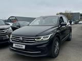 Volkswagen Tiguan 2021 года за 15 490 000 тг. в Астана