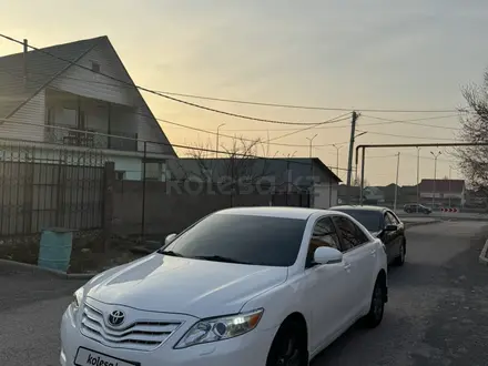 Toyota Camry 2010 года за 7 400 000 тг. в Алматы – фото 3