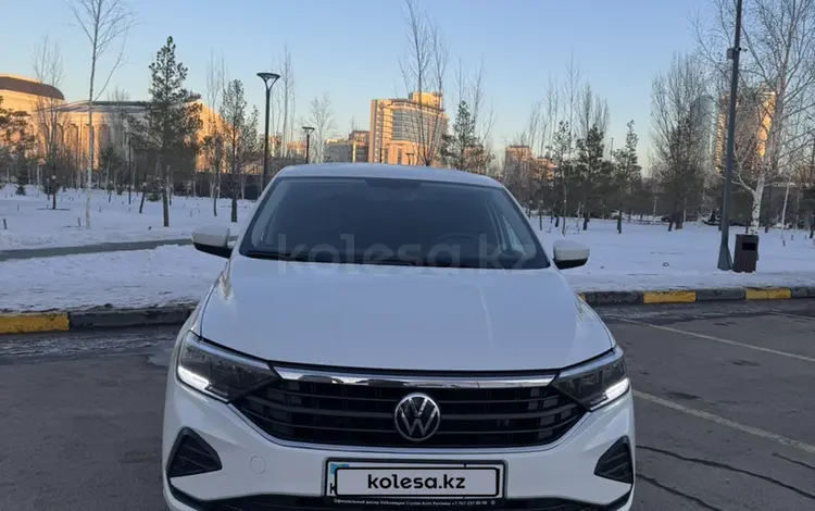 Volkswagen Polo 2022 года за 7 950 000 тг. в Астана