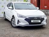 Hyundai Elantra 2019 годаүшін7 500 000 тг. в Семей