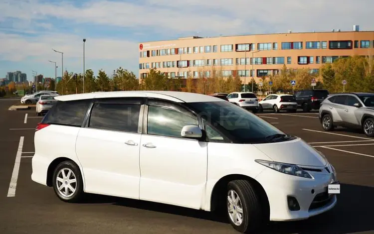 Toyota Estima 2011 года за 5 500 000 тг. в Астана