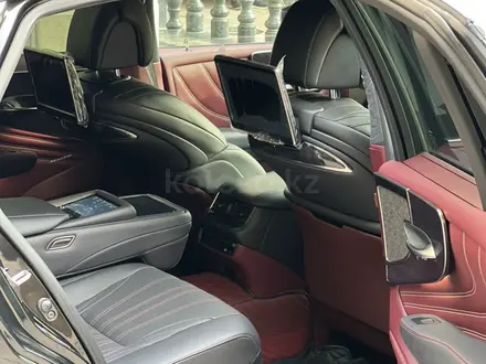 Lexus LS 500 2018 года за 44 000 000 тг. в Алматы – фото 9