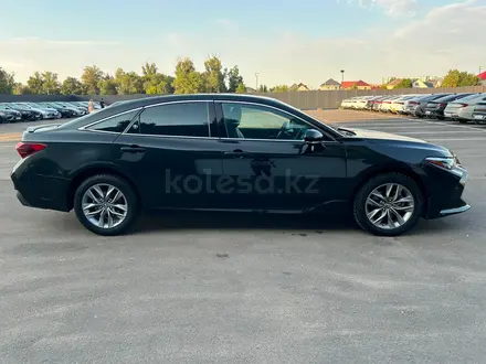 Toyota Avalon 2020 года за 12 421 800 тг. в Алматы – фото 7