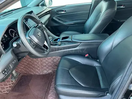 Toyota Avalon 2020 года за 12 421 800 тг. в Алматы – фото 10