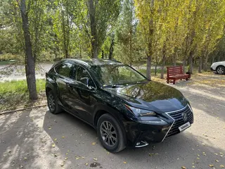 Lexus NX 300