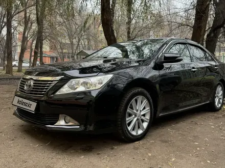 Toyota Camry 2012 года за 9 700 000 тг. в Тараз – фото 2