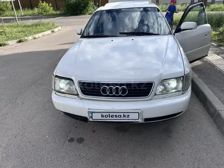 Audi A6 1995 года за 1 500 000 тг. в Алматы – фото 2