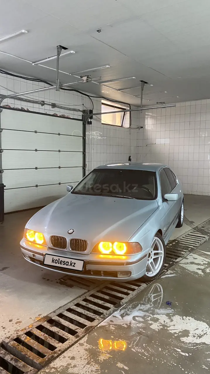 BMW 5 Series, 1998