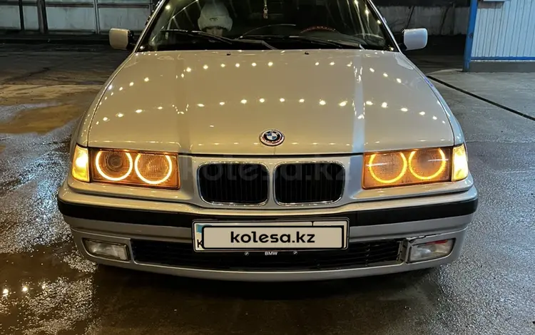 BMW 325 1993 года за 1 900 000 тг. в Алматы