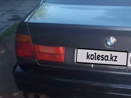 BMW 520 1992 года за 1 500 000 тг. в Караганда