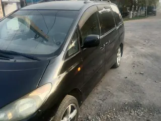 Toyota Previa, 2002