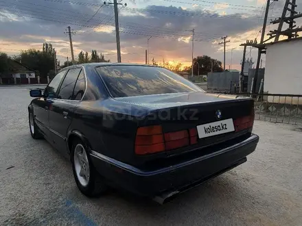 BMW 525 1993 года за 2 000 000 тг. в Шиели – фото 5