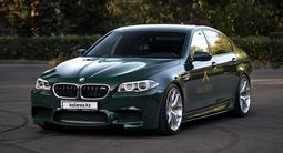 BMW M5 2013 года за 29 000 000 тг. в Алматы – фото 2