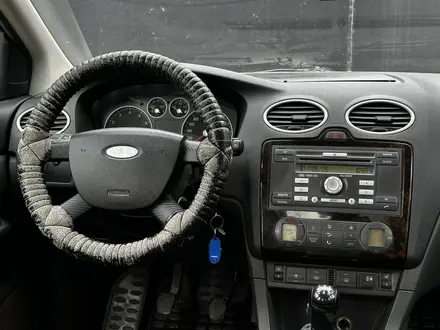 Ford Focus 2006 года за 1 950 000 тг. в Актобе – фото 19