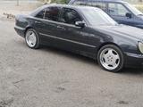 Mercedes-Benz E 280 2000 года за 4 000 000 тг. в Сатпаев – фото 4