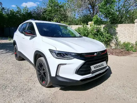 Chevrolet Tracker 2021 года за 8 500 000 тг. в Актобе – фото 2