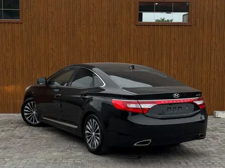 Hyundai Grandeur 2013 года за 8 200 000 тг. в Алматы – фото 13