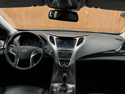 Hyundai Grandeur 2013 года за 8 200 000 тг. в Алматы – фото 27