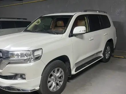 Toyota Land Cruiser 2016 года за 29 500 000 тг. в Алматы – фото 3