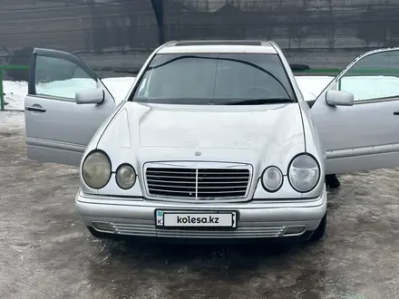 Mercedes-Benz E 320 1995 года за 2 400 000 тг. в Алматы – фото 11