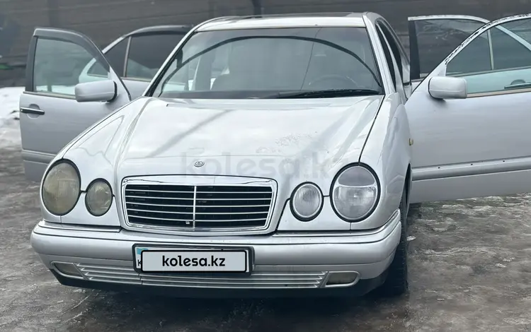 Mercedes-Benz E 320 1995 года за 2 800 000 тг. в Алматы