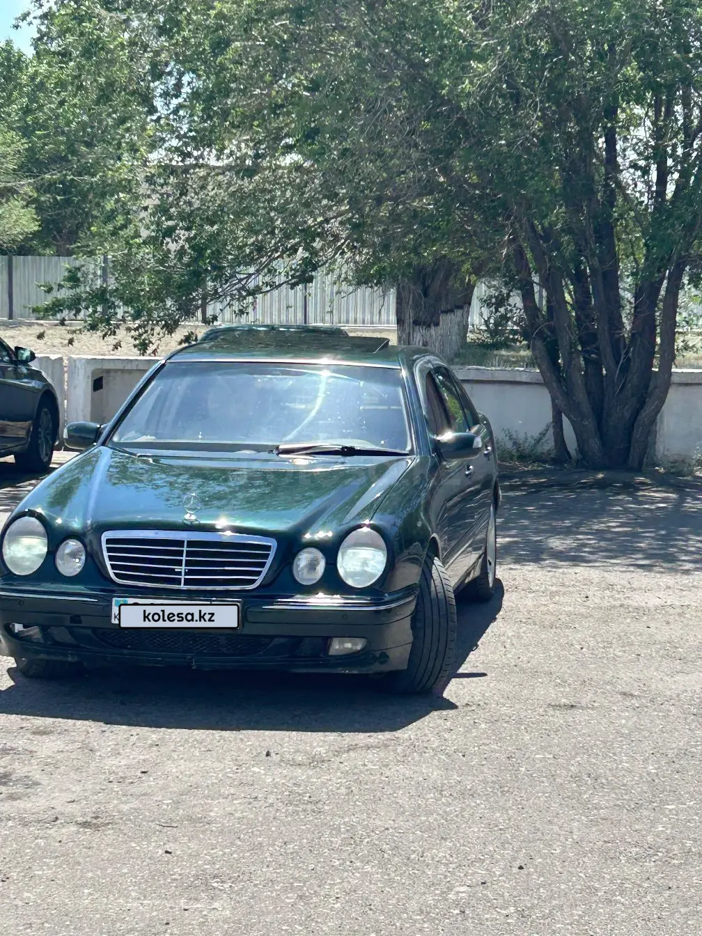 Mercedes-Benz E-Class, 2001