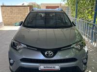 Toyota RAV4 2018 года за 10 000 000 тг. в Жанаозен