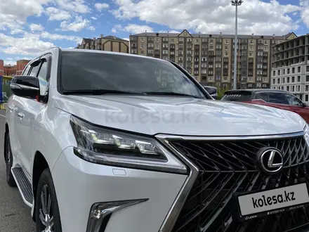 Lexus LX 570 2017 года за 55 000 000 тг. в Атырау – фото 12