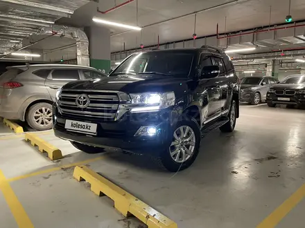 Toyota Land Cruiser 2019 года за 42 500 000 тг. в Астана – фото 4