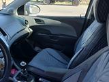 Chevrolet Aveo 2015 годаүшін2 900 000 тг. в Атбасар
