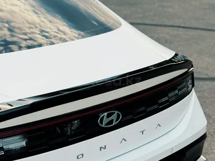 Hyundai Sonata 2024 года за 14 290 000 тг. в Алматы – фото 23