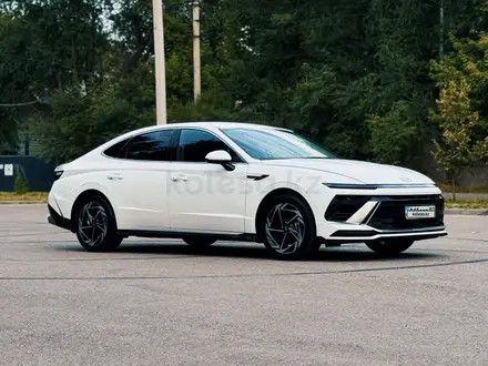 Hyundai Sonata 2024 года за 14 290 000 тг. в Алматы – фото 6
