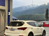 Hyundai Santa Fe 2017 года за 6 500 000 тг. в Актобе