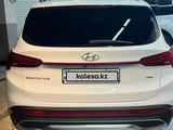 Hyundai Santa Fe 2023 года за 19 250 000 тг. в Алматы – фото 2