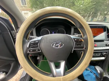Hyundai Sonata 2018 года за 10 000 000 тг. в Экибастуз – фото 5