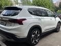 Hyundai Santa Fe 2022 года за 15 000 000 тг. в Астана – фото 3
