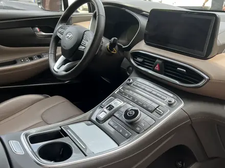 Hyundai Santa Fe 2022 года за 15 000 000 тг. в Астана – фото 7