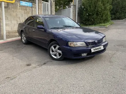 Nissan Maxima 1995 года за 2 100 000 тг. в Алматы