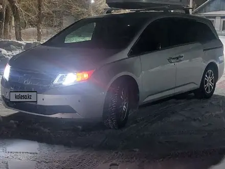 Honda Odyssey 2012 года за 10 000 000 тг. в Костанай – фото 16