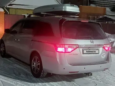 Honda Odyssey 2012 года за 10 000 000 тг. в Костанай – фото 18