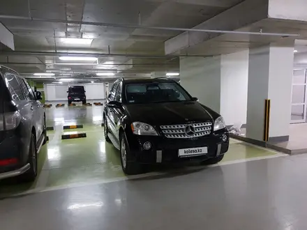 Mercedes-Benz ML 500 2008 года за 9 350 000 тг. в Астана