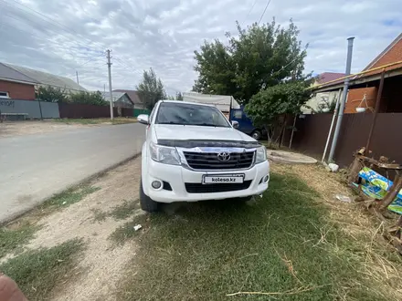 Toyota Hilux 2014 года за 11 500 000 тг. в Уральск – фото 8