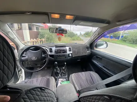 Toyota Hilux 2014 года за 11 500 000 тг. в Уральск – фото 13