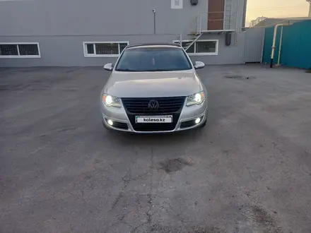 Volkswagen Passat 2006 года за 3 700 000 тг. в Костанай – фото 3